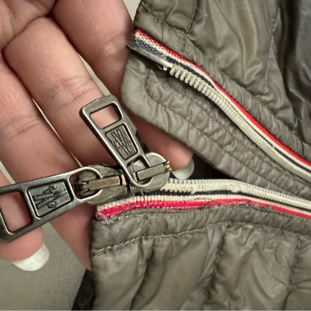 Moncler Douret Short Down Jacket - image 8